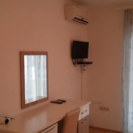 Apartments Petar Hvar Town Exterior photo